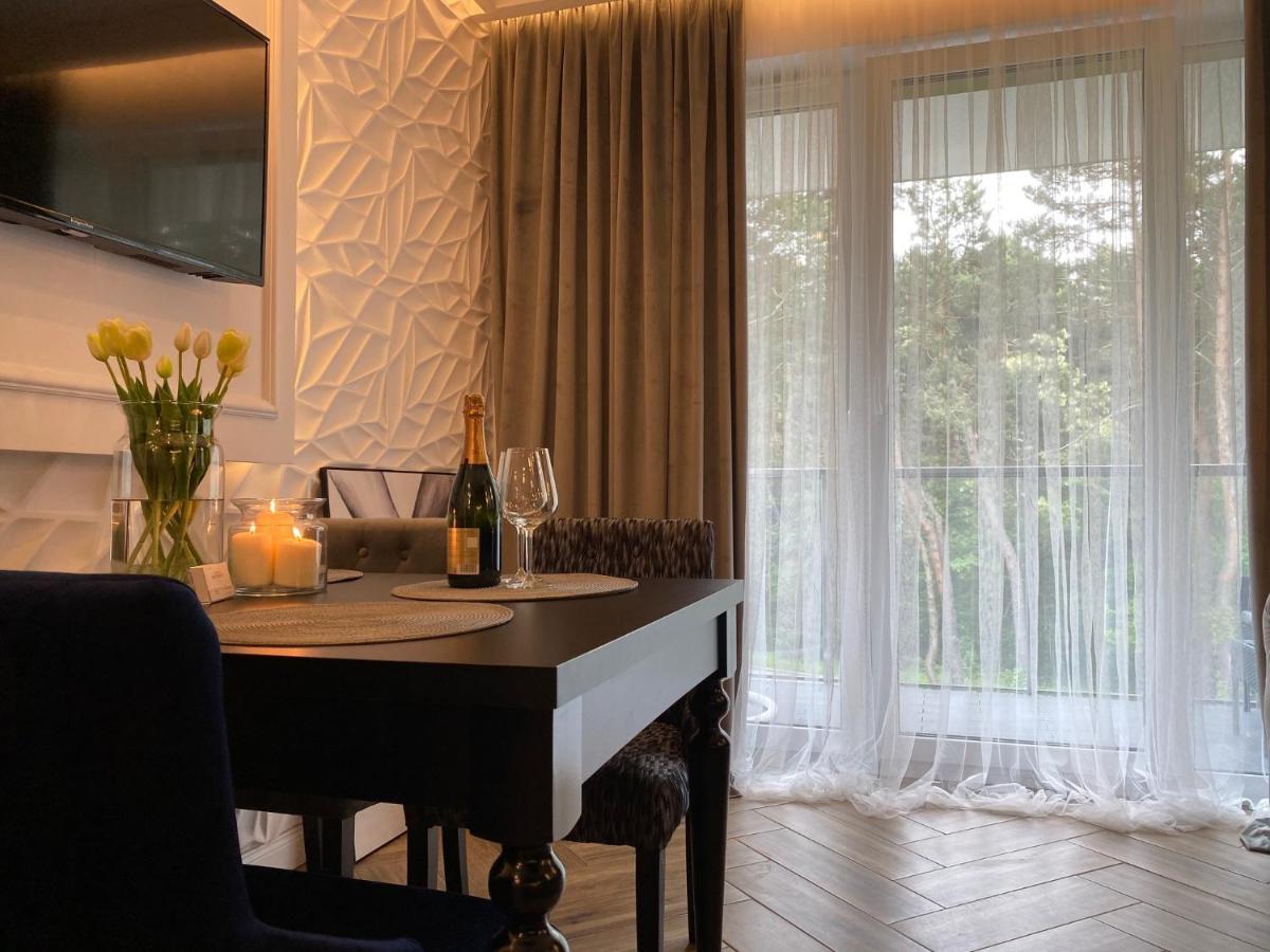 Family & Business Sauna No 6 Lesny Nad Zalewem Cedzyna - 1 Bedroom With Private Sauna, Terrace, Parking, Catering Options Апартаменти
